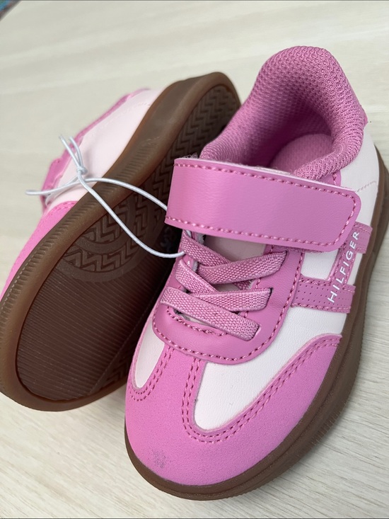 Tommy Hilfiger Other - New Tommy Hilfiger Girls' Pink Velcro & Lace Low-Top Sneakers